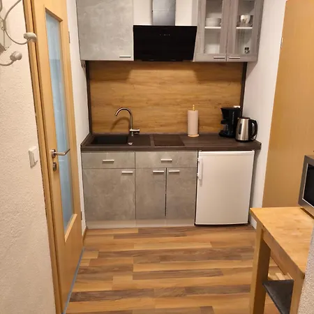 Haus Bahlo - *
